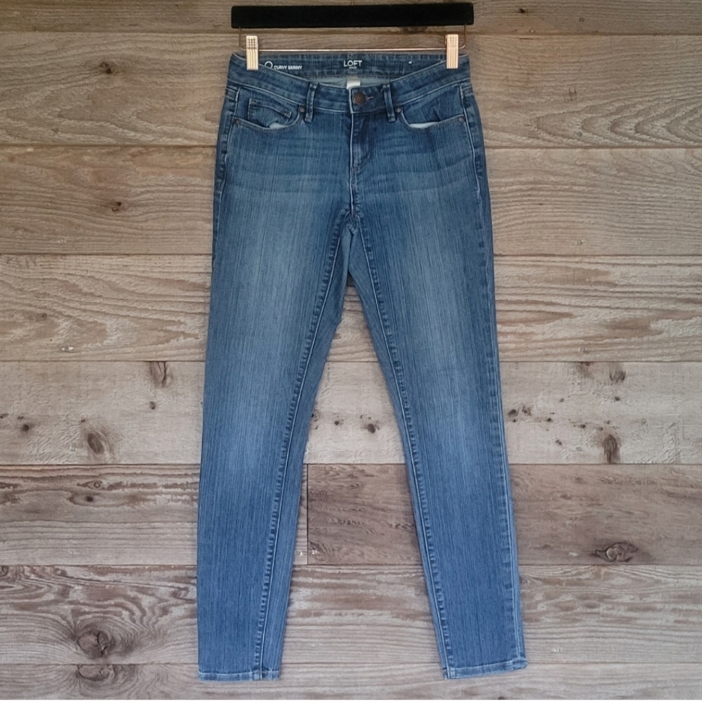 Loft Medium Wash Denim Curvy Skinny Jeans Size 0